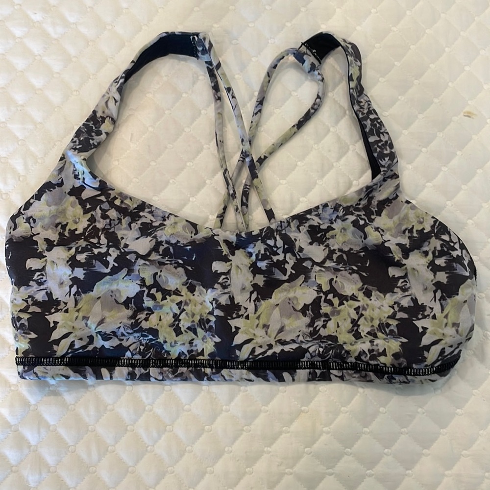 lulu lemon sports bra